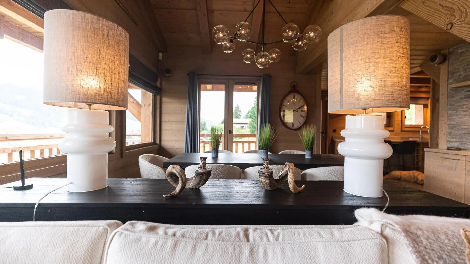Luxury Megeve Chalet, Sleeps 8 With Mountain Views And Jacuzzi 0*,  France